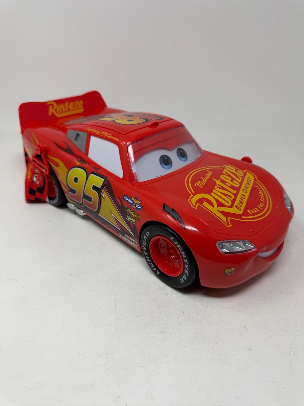 2026 Disney Parks Cars Lightning McQueen Light-Up Popcorn Bucket